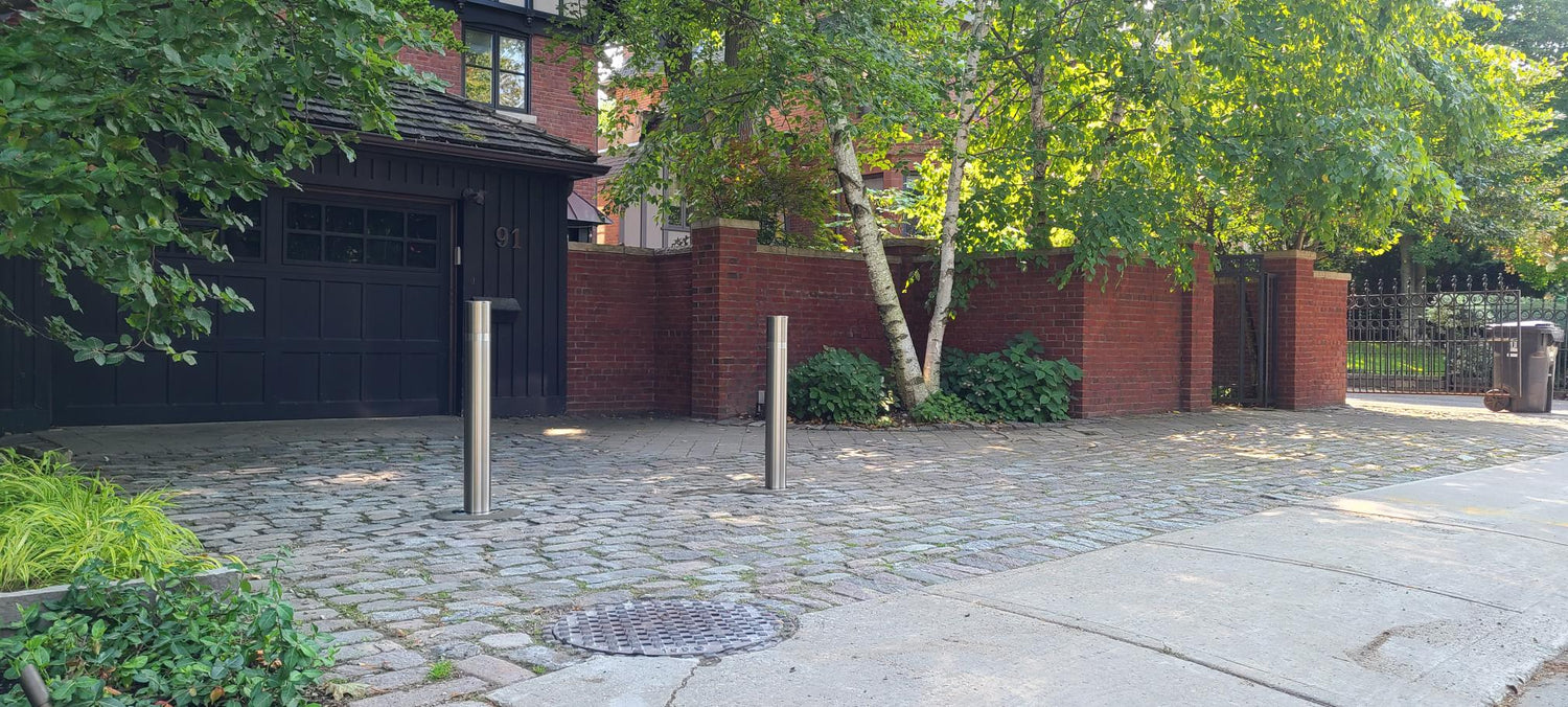 Residential Bollards: Manual or Automatic?